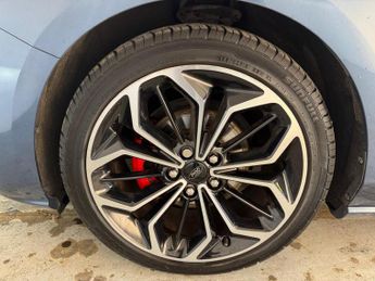 Ford Focus 1.0T EcoBoost MHEV ST-Line X Edition Euro 6 (s/s) 5dr
