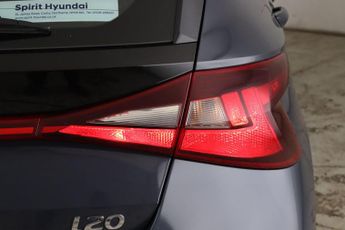 Hyundai i20 1.0 T-GDi MHEV SE Connect DCT Euro 6 (s/s) 5dr