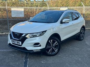 Nissan Qashqai 1.5 dCi N-Connecta Euro 6 (s/s) 5dr