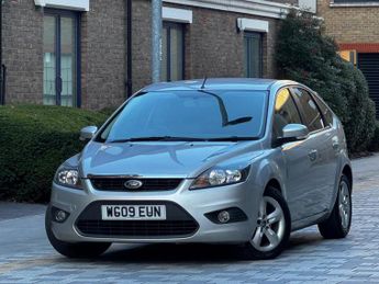 Ford Focus 1.6 Zetec 5dr