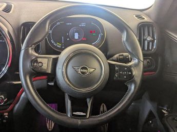 MINI Countryman 1.5 10kWh Cooper SE Sport Auto ALL4 Euro 6 (s/s) 5dr