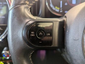 MINI Countryman 1.5 10kWh Cooper SE Sport Auto ALL4 Euro 6 (s/s) 5dr