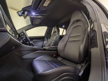 Porsche Panamera 2.9 V6 E-Hybrid 17.9kWh 4 Platinum Edition Saloon PDK 4WD Euro 6
