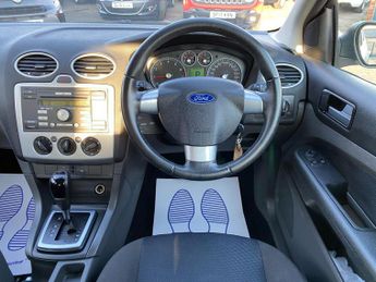 Ford Focus 1.6 Zetec Climate 5dr