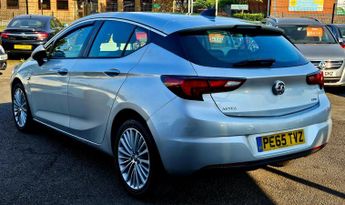 Vauxhall Astra 1.6 CDTi BlueInjection Elite Nav Auto Euro 6 5dr