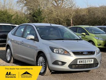 Ford Focus 1.6 Titanium 5dr