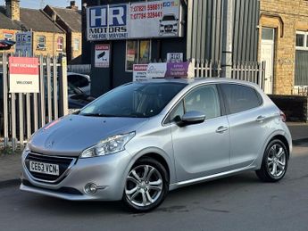 Peugeot 208 1.2 VTi Allure Euro 5 5dr