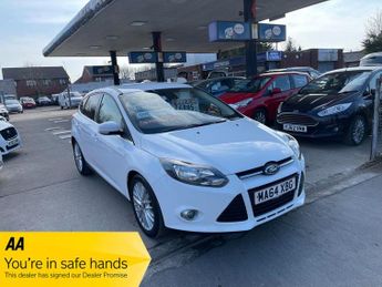 Ford Focus 1.0T EcoBoost Zetec Euro 5 (s/s) 5dr