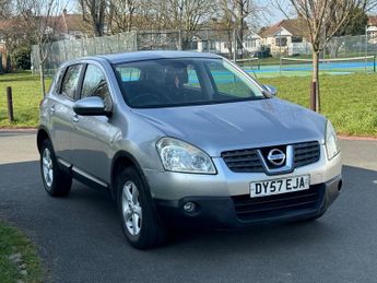 Nissan Qashqai 2.0 Acenta CVT 5dr