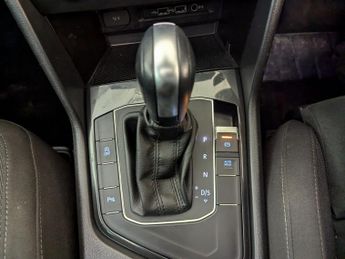 Volkswagen Tiguan 1.5 TSI EVO SEL DSG Euro 6 (s/s) 5dr
