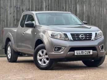 Nissan Navara 2.3 dCi Acenta King Cab Pickup 4WD Euro 6 (s/s) 4dr