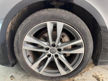 Audi A6 Avant 2.0 TDI 40 S line S Tronic quattro Euro 6 (s/s) 5dr