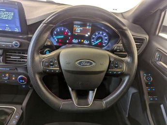 Ford Focus 1.0T EcoBoost ST-Line Euro 6 (s/s) 5dr