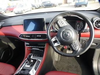 MG MG HS 1.5 T-GDI Exclusive DCT Euro 6 (s/s) 5dr