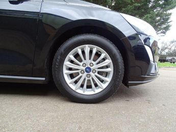 Ford Focus 1.0T EcoBoost Titanium Auto Euro 6 (s/s) 5dr