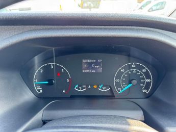 Ford Transit Custom 2.0 300 EcoBlue Crew Van L2 H1 Euro 6 5dr (6 Seat)