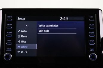 Suzuki Swace 1.8h SZ5 CVT Euro 6 (s/s) 5dr