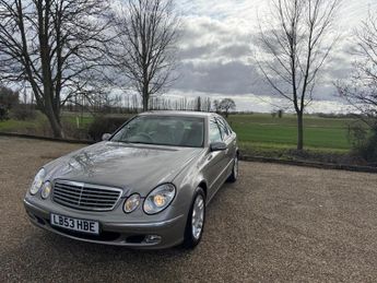 Mercedes E Class 2.6 E240 Elegance 4dr