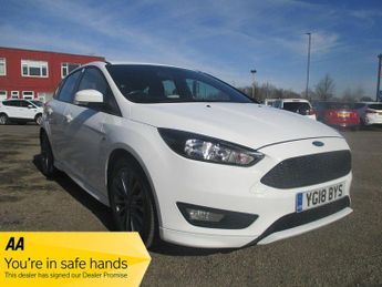 Ford Focus 1.0T EcoBoost ST-Line Euro 6 (s/s) 5dr