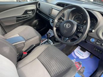 Toyota Yaris 1.5 VVT-h Icon E-CVT Euro 6 (s/s) 5dr