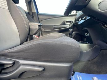 Toyota Yaris 1.5 VVT-h Icon E-CVT Euro 6 (s/s) 5dr