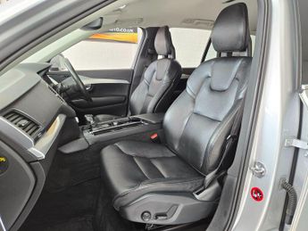 Volvo XC90 2.0 D5 Momentum Geartronic 4WD Euro 6 (s/s) 5dr