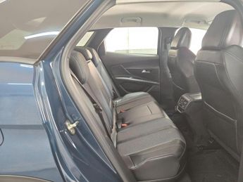 Peugeot 3008 1.6 13.2kWh Allure e-EAT Euro 6 (s/s) 5dr