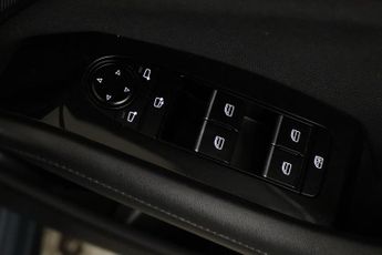 Mazda Mazda3 2.0 SKYACTIV-G MHEV SE-L Auto Euro 6 (s/s) 5dr