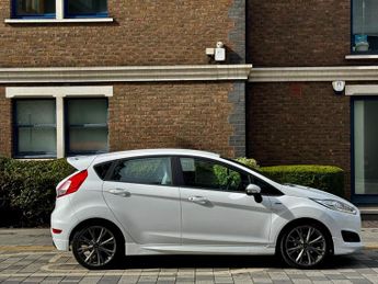Ford Fiesta 1.0T EcoBoost ST-Line Euro 6 (s/s) 5dr