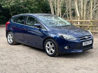 Ford Focus 1.0T EcoBoost Zetec Euro 5 (s/s) 5dr