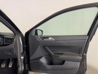 Volkswagen Polo 1.0 TSI R-Line Euro 6 (s/s) 5dr