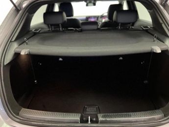 Mercedes-Benz A Class 1.3 A180h MHEV Sport (Executive) 7G-DCT Euro 6 (s/s) 5dr
