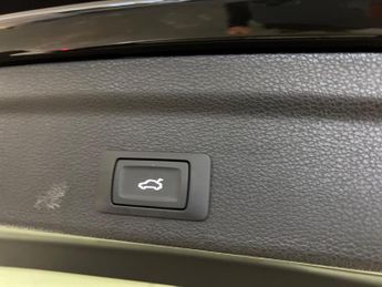 Audi Q3 1.4 TFSIe 45 Vorsprung Sportback S Tronic Euro 6 (s/s) 5dr 13kWh
