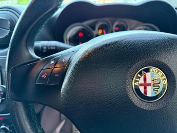 Alfa Romeo MiTo 875 TB TwinAir Sportiva Euro 6 (s/s) 3dr