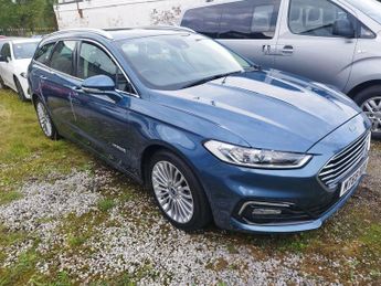 Ford Mondeo 2.0 TiVCT Titanium Edition CVT Euro 6 (s/s) 5dr (17 inch Alloys)