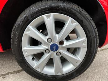 Ford Fiesta 1.4 Zetec 5dr