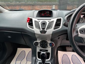 Ford Fiesta 1.4 Zetec 5dr