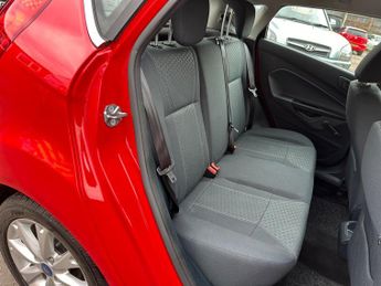 Ford Fiesta 1.4 Zetec 5dr