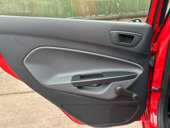 Ford Fiesta 1.4 Zetec 5dr