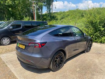 Tesla Model Y Auto RWD 5dr