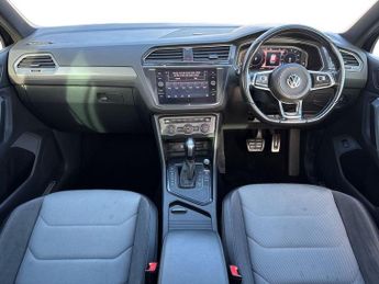 Volkswagen Tiguan 2.0 TDI R-Line Tech DSG Euro 6 (s/s) 5dr