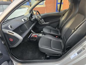 Smart fortwo 1.0 MHD Pure Auto Euro 4 2dr
