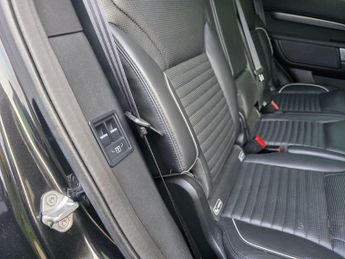 Land Rover Discovery 3.0 Si6 V6 HSE Auto 4WD Euro 6 (s/s) 5dr