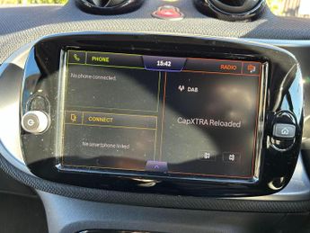 Smart fortwo 17.6kWh Premium Auto 2dr (22kW Charger)