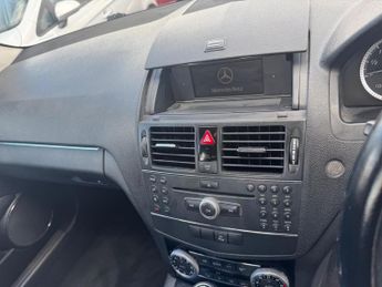 Mercedes-Benz C Class 1.6 C180K BlueEfficiency Sport Auto Euro 4 4dr