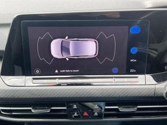 Volkswagen Golf 1.5 eTSI MHEV R-Line DSG Euro 6 (s/s) 5dr