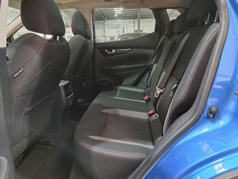Nissan Qashqai 1.3 DIG-T N-Connecta DCT Auto Euro 6 (s/s) 5dr