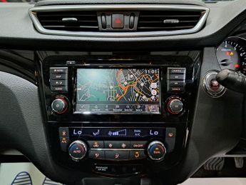 Nissan Qashqai 1.3 DIG-T N-Connecta DCT Auto Euro 6 (s/s) 5dr