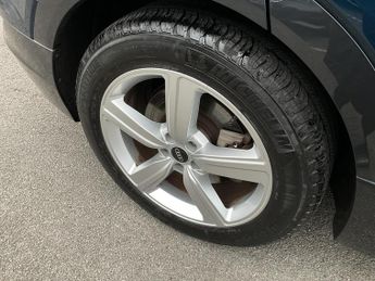 Audi E-Tron TECHNIK 50 QUATTRO