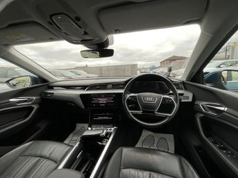 Audi E-Tron TECHNIK 50 QUATTRO